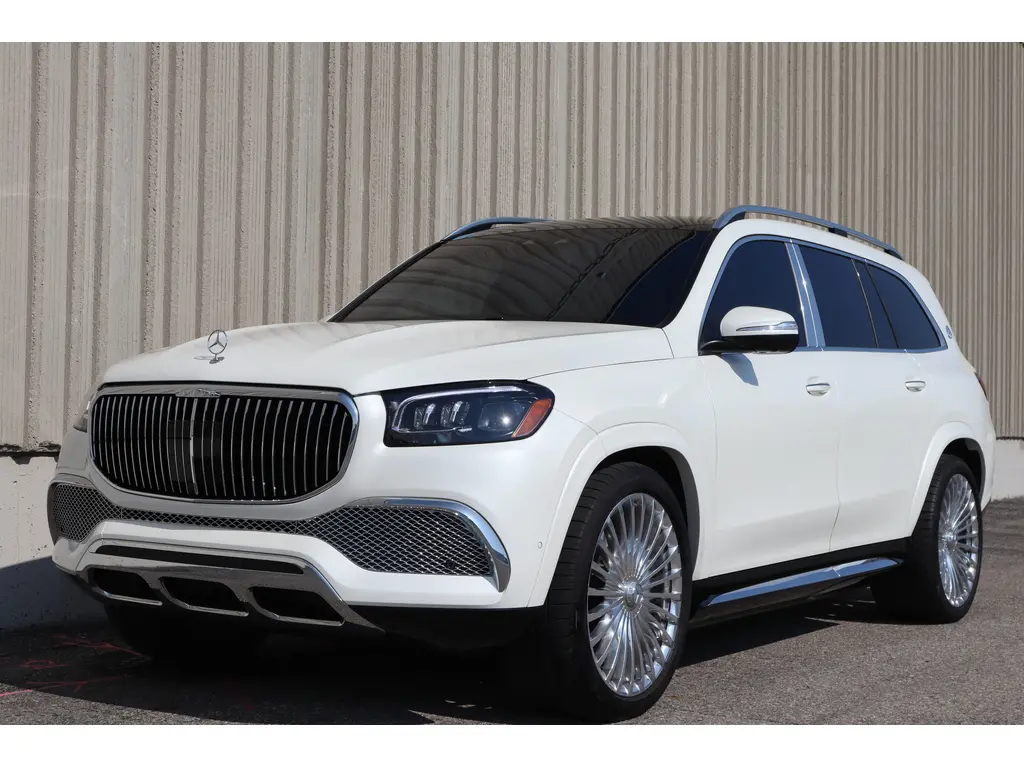 Premium Mercedes rental for bride groom